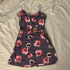 ⭐️ REDUCED SHIPPING! ⭐️ Full Tilt Gray Floral Dress